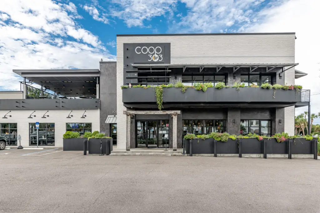 Coop 303 Restaurant by Avant Construction Group in Jacksonville